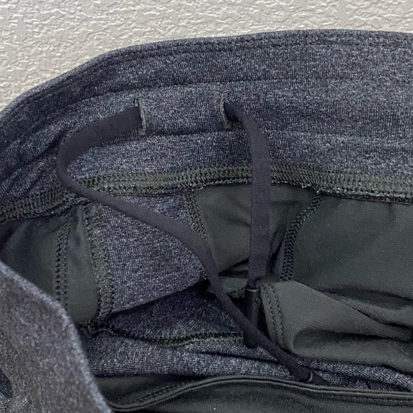 LULULEMON Athletica Heathered Black Kung Fu Men’s Pants Size XL Tall - Picture 14 of 16